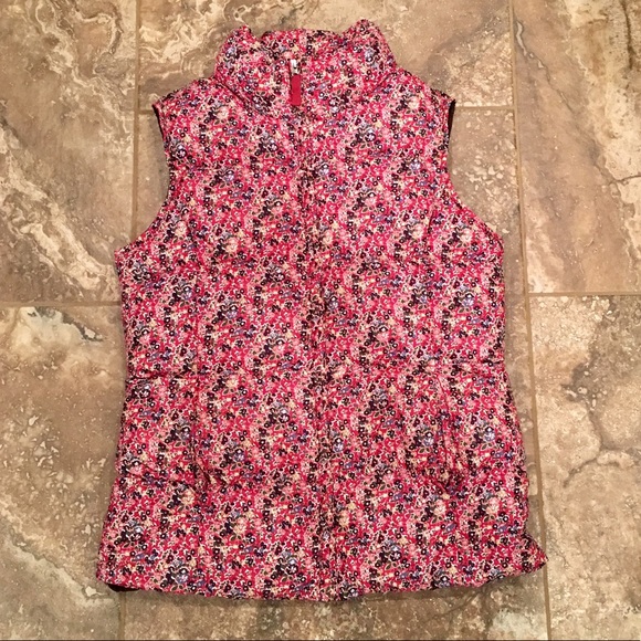Lands’ End girls size Medium floral puffer vest - Picture 1 of 3